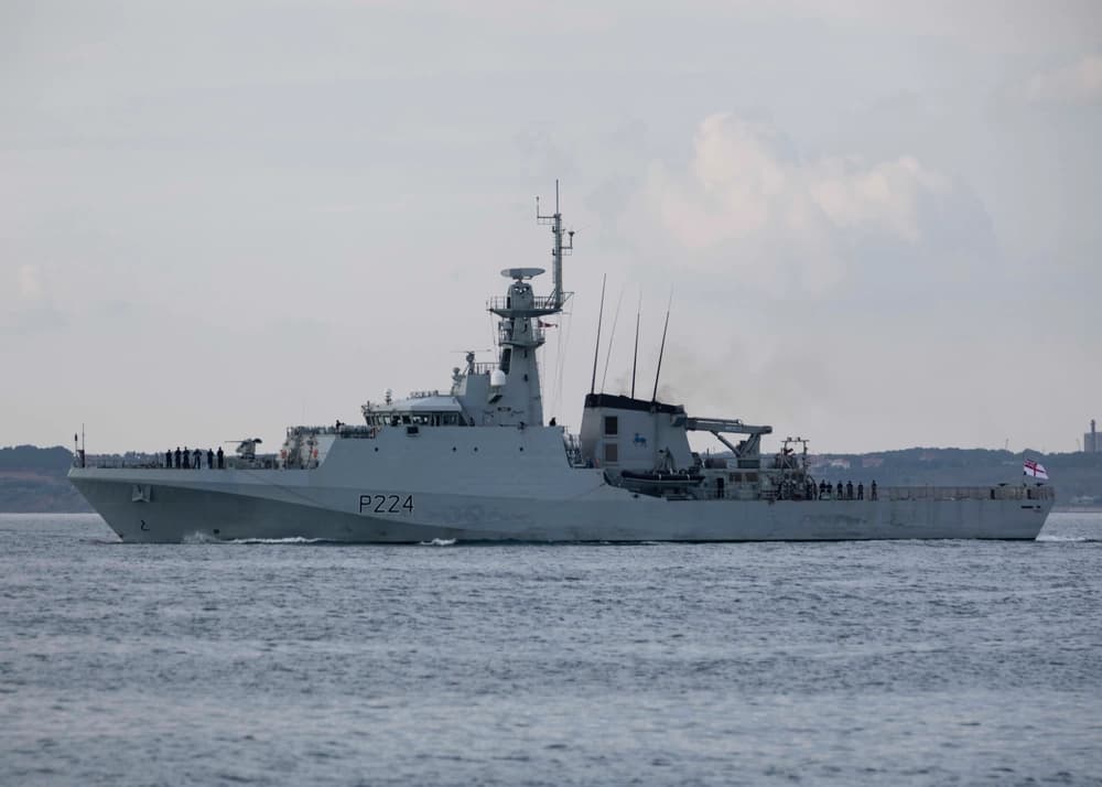 HMS Trent underway near Odesa